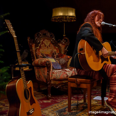 Julie Scott - Schotse S&S - 17 dec 23
