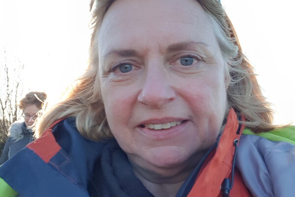 Gastvrouw, gids en workshopleider Elles
