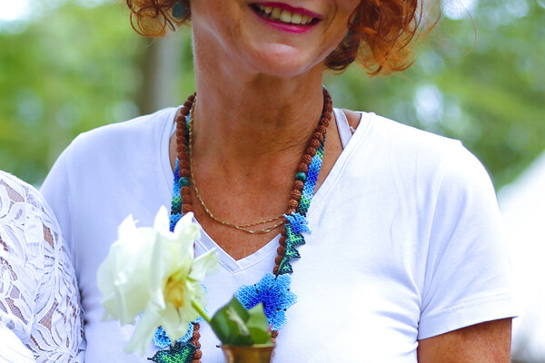 Annelies Theelen - Re-connect, Be-inspired